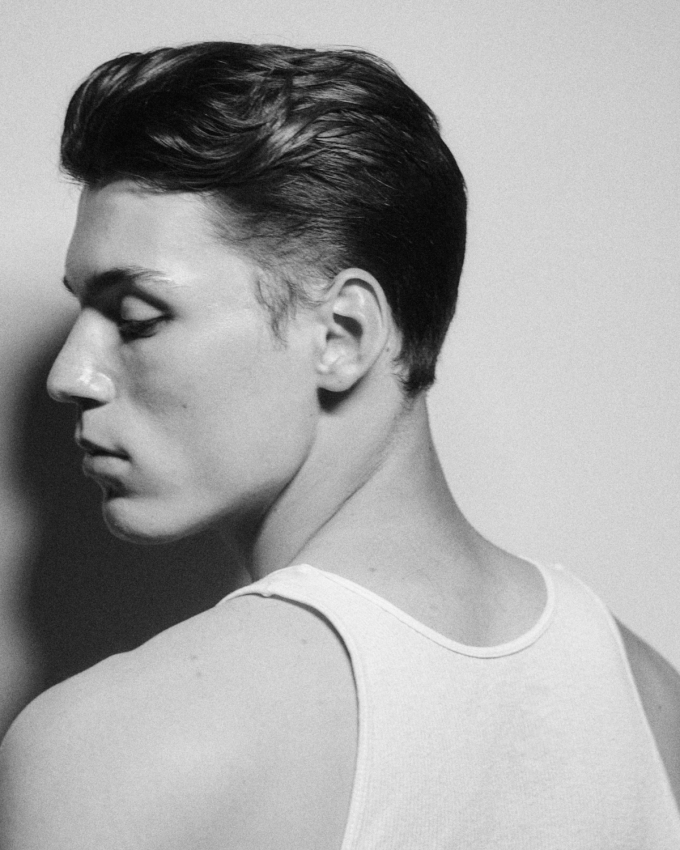 TAYLOR CHOUSKY - PORTFOLIO - GROOMING